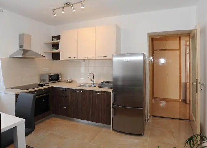 Appartamento Voshta 2 Bedroom Zara