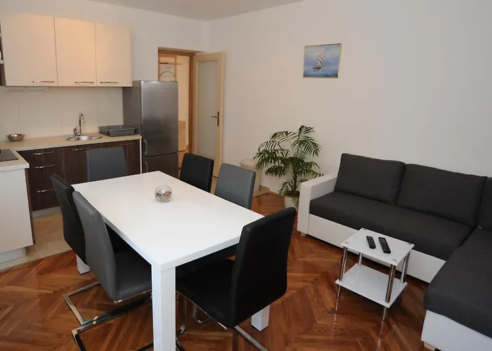 Voshta 2 Bedroom * Zara